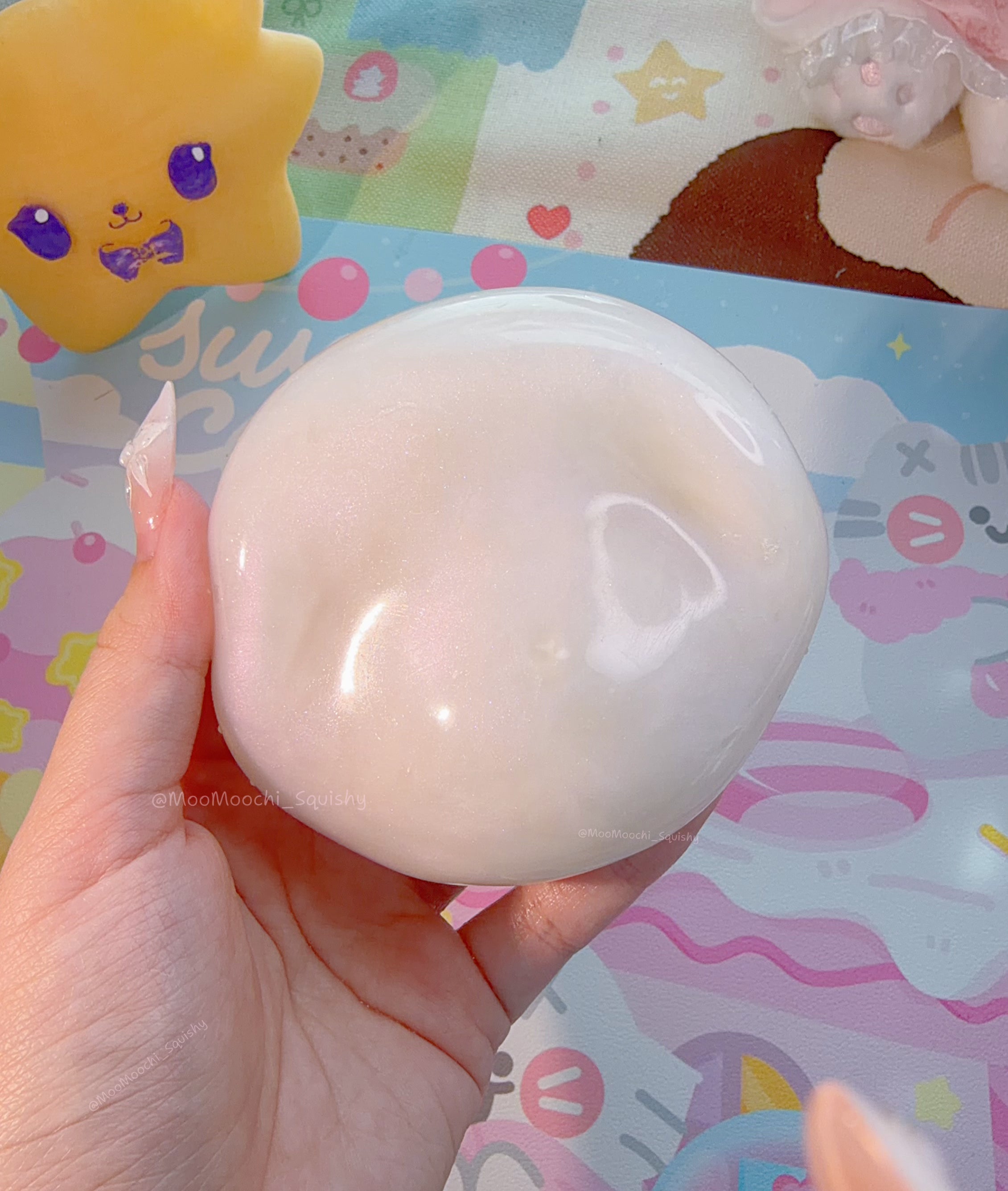 Liquid Pearl Squishy🎀 image 3